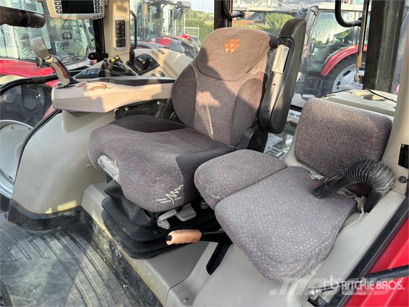 Massey Ferguson 7626 Dyna 6 4WD Tractor Трактори