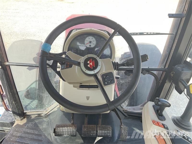 Massey Ferguson 7722 Dyna6 4WD Tractor Трактори