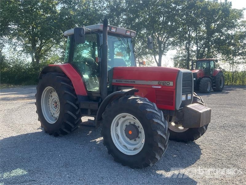 Massey Ferguson 8120 4WD Tractor Traktorid