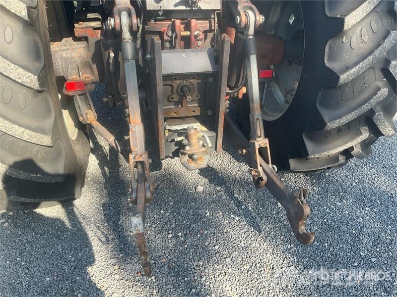 Massey Ferguson 8120 4WD Tractor Traktorid
