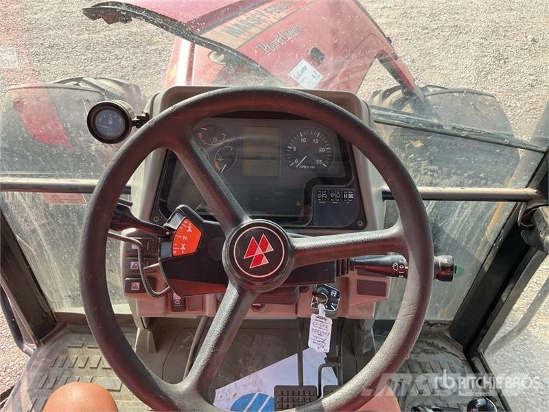 Massey Ferguson 8240 4WD Tractor トラクター