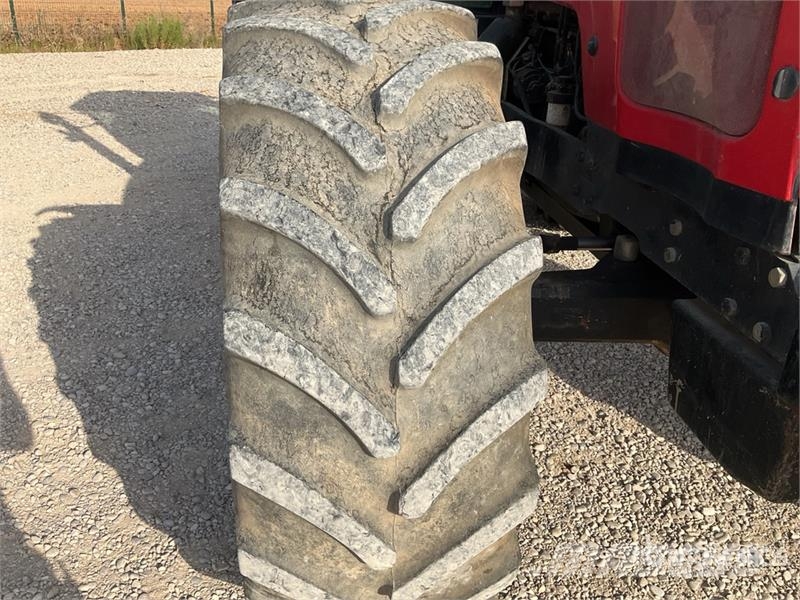 Massey Ferguson 8240 4WD Tractor トラクター