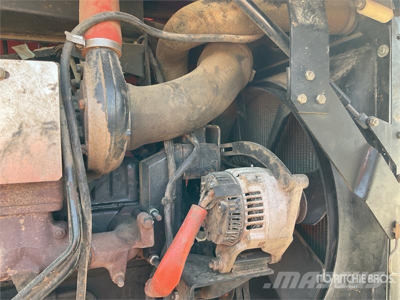 Massey Ferguson 8240 4WD Tractor トラクター