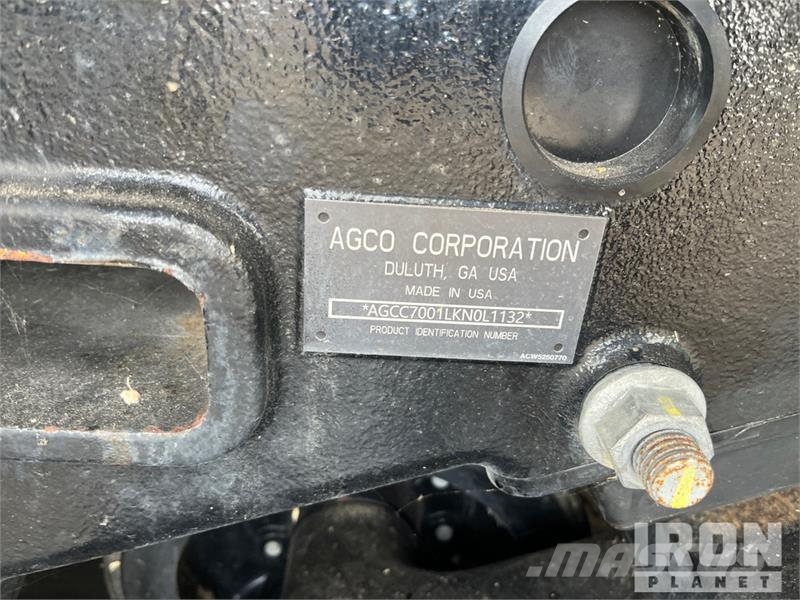 Massey Ferguson Ideal 8t Combine Harvester Зерноуборочные комбайны