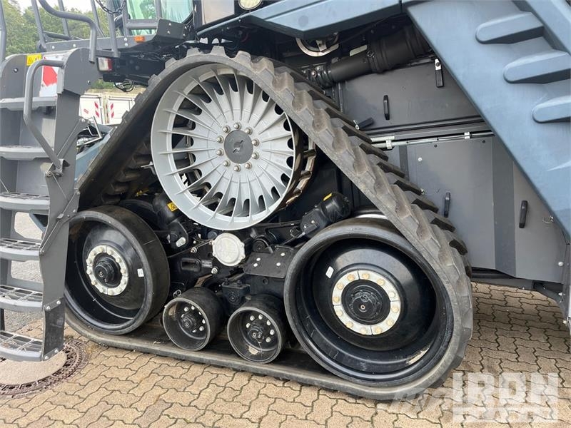 Massey Ferguson Ideal 8t Combine Harvester Зерноуборочные комбайны