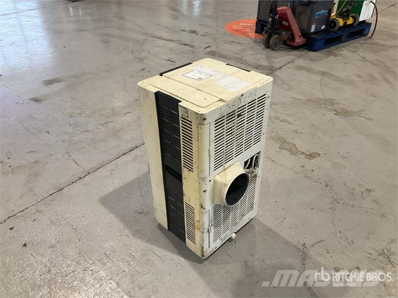 Master AC 1600 E Dehumidifier Other components