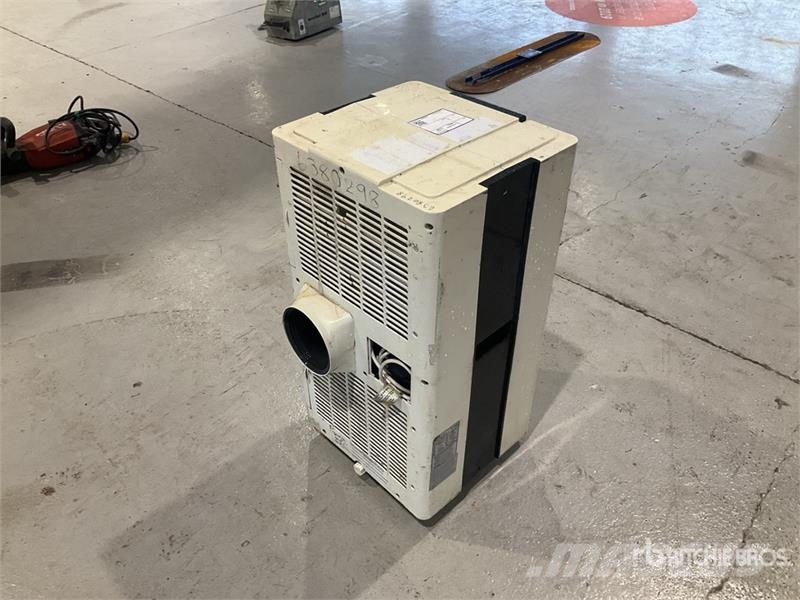 Master AC 1600 E Dehumidifier Other components
