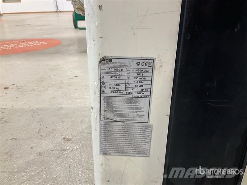 Master AC 1600 E Dehumidifier Other components