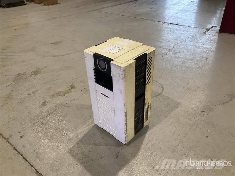 Master AC 1600 E Dehumidifier Other components