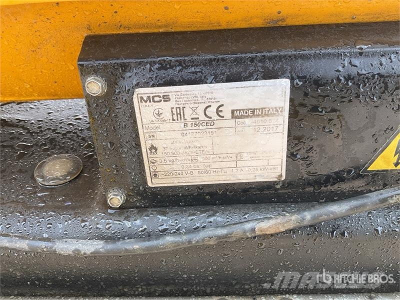 Master of (2)  Master B150CED Space Heater Verhittings en ontdooi apparatuur