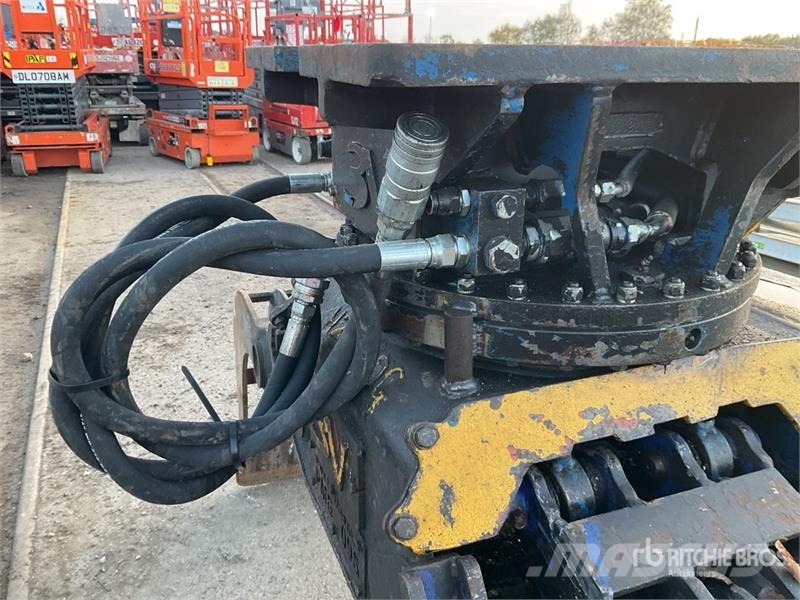 Material Grab Construction - Others