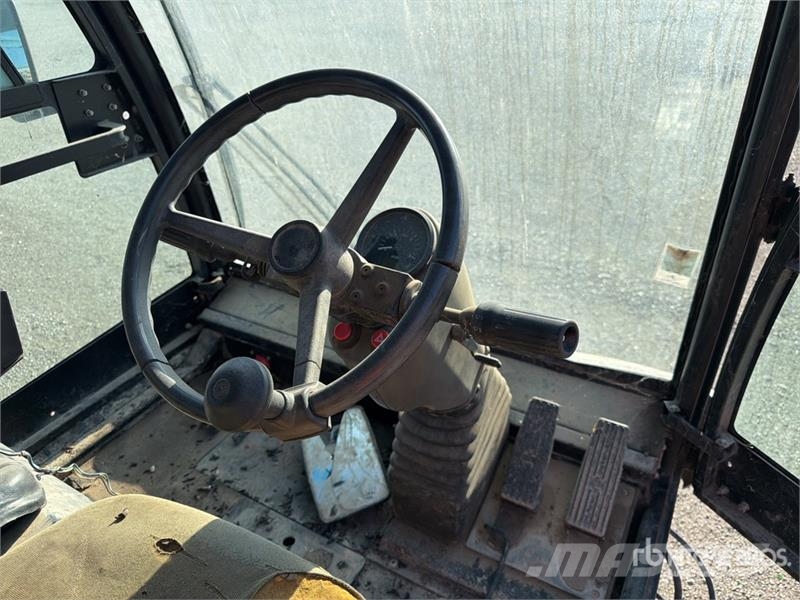 Mathieu Azura Concept Balayeuse Sweeper Truck (Inoperable) Pometalni stroji