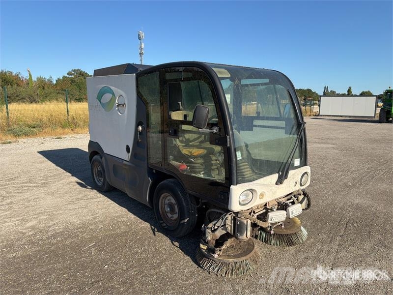 Mathieu Azura Concept Balayeuse Sweeper Truck (Inoperable) Autocarro spazzatrice