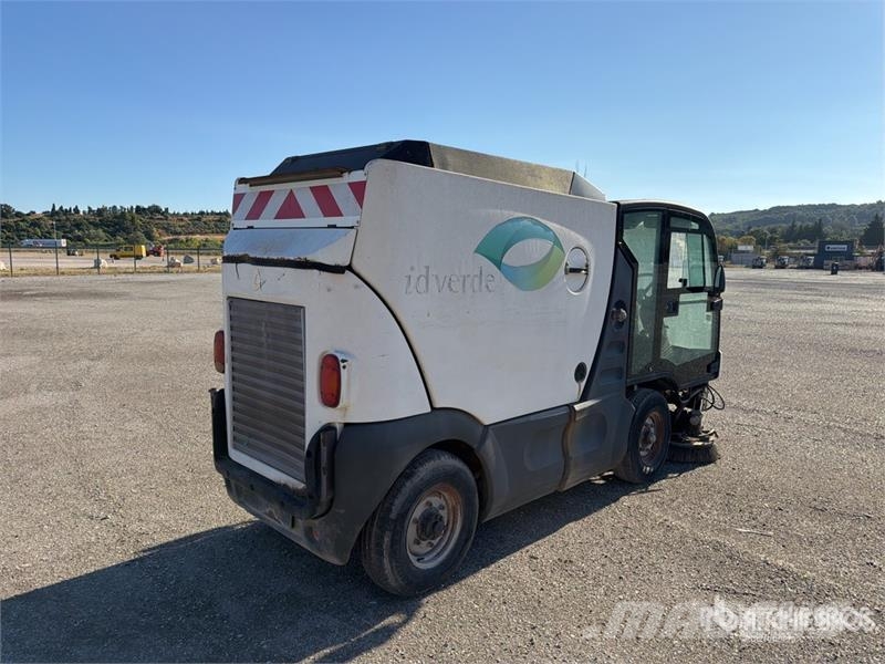 Mathieu Azura Concept Balayeuse Sweeper Truck (Inoperable) Autocarro spazzatrice