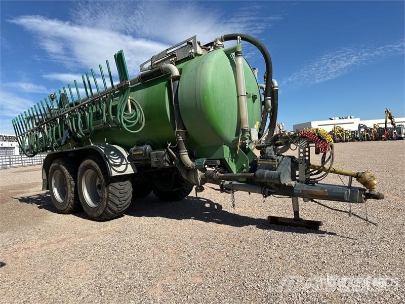 Mauguin ELT 20500 18 m Liquid T/A Tonne A Lisier 2 Essieux Kuivalannan levittimet