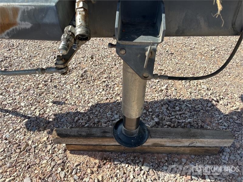 Mauguin ELT 20500 18 m Liquid T/A Tonne A Lisier 2 Essieux Kuivalannan levittimet