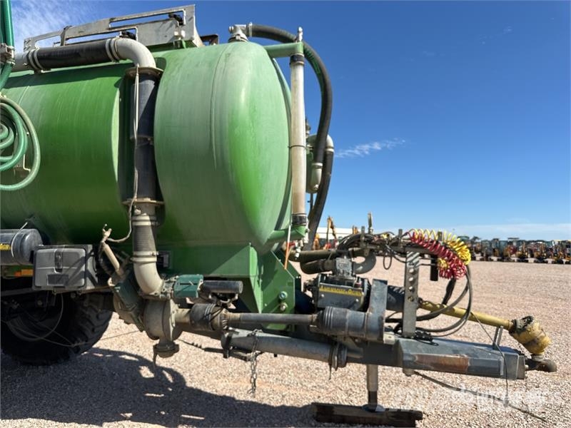 Mauguin ELT 20500 18 m Liquid T/A Tonne A Lisier 2 Essieux Kuivalannan levittimet