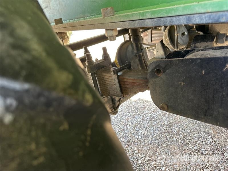 Mauguin ELT 20500 18 m Liquid T/A Tonne A Lisier 2 Essieux Kuivalannan levittimet