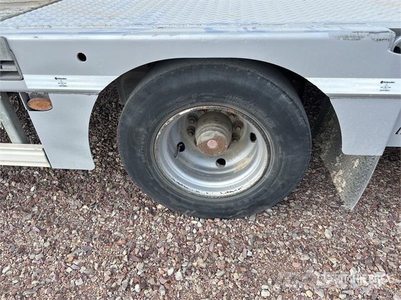 MAX Trailer MAX-300 Tri/A Semi Remorque Porte Engin Lowboy Tra Нискотоварачи
