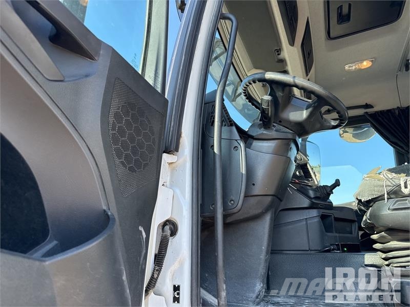 MB Trac Arocs 2051 4x2 Tracteur Routier Cabine Couchette S وحدات الجر