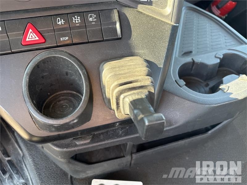 MB Trac Arocs 2051 4x2 Tracteur Routier Cabine Couchette S وحدات الجر
