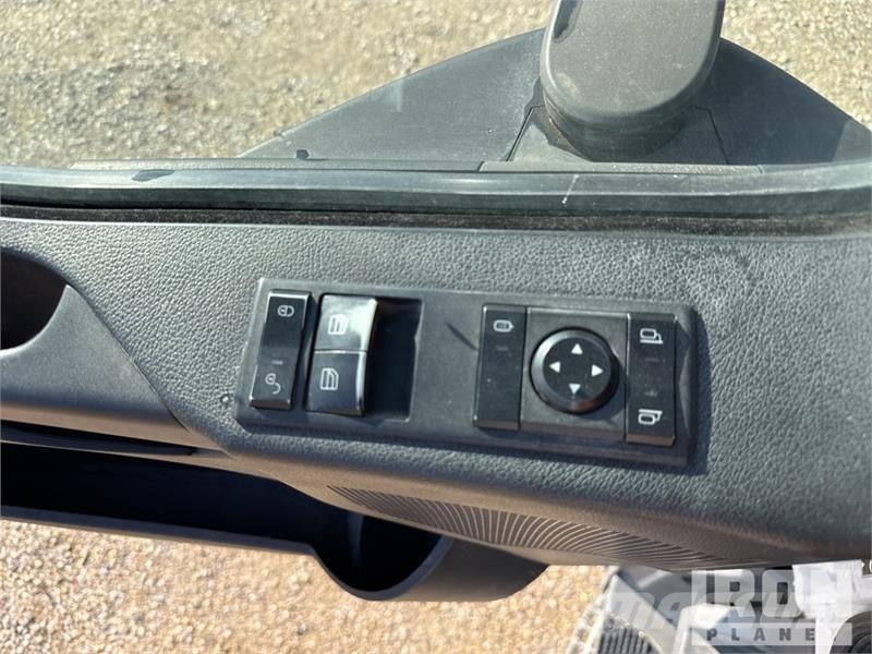MB Trac Arocs 2051 4x2 Tracteur Routier Cabine Couchette S وحدات الجر