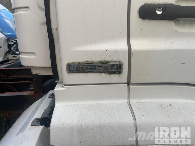 MB Trac Axor 1824 4x2 Container Truck Otros camiones