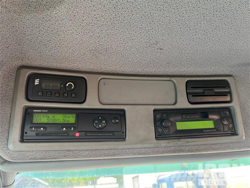 MB Trac Axor 1824 4x2 Container Truck Otros camiones