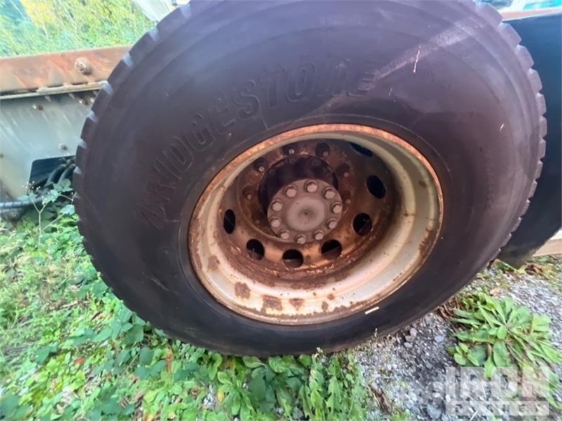 MB Trac Axor 1824 4x2 Container Truck Otros camiones