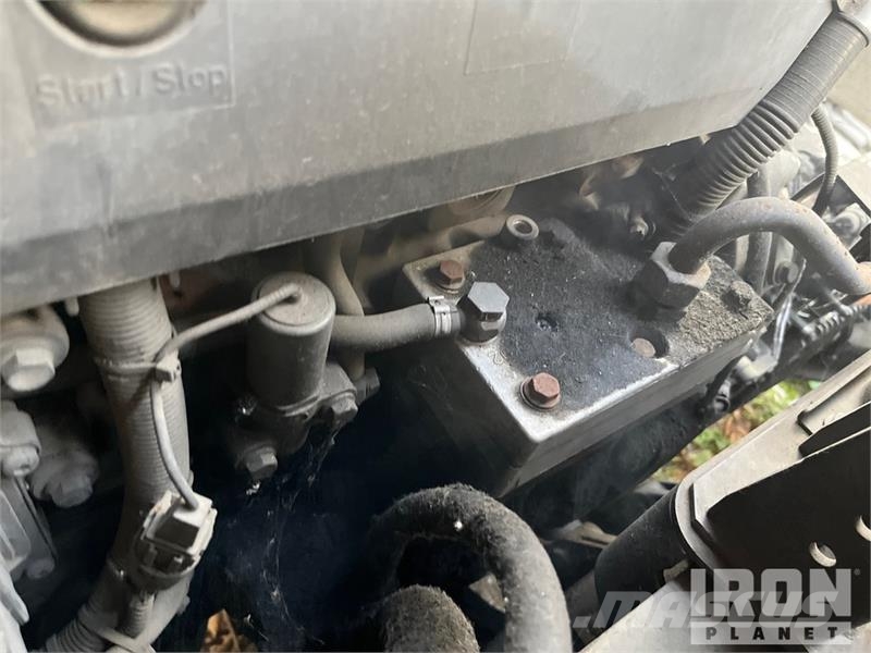 MB Trac Axor 1824 4x2 Container Truck Otros camiones