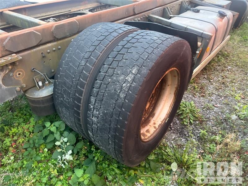 MB Trac Axor 1824 4x2 Container Truck Otros camiones