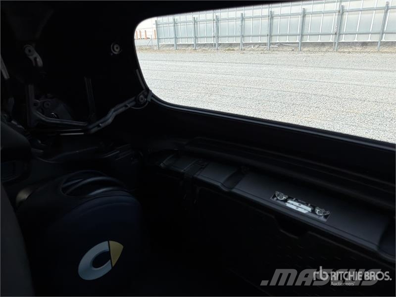 MCC Smart EQ EL Electric ForTow Cabrio EQ EL. 17,7 Auto's