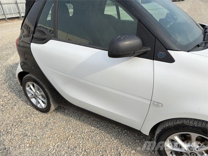 MCC Smart EQ EL Electric ForTow Cabrio EQ EL. 17,7 Auto's