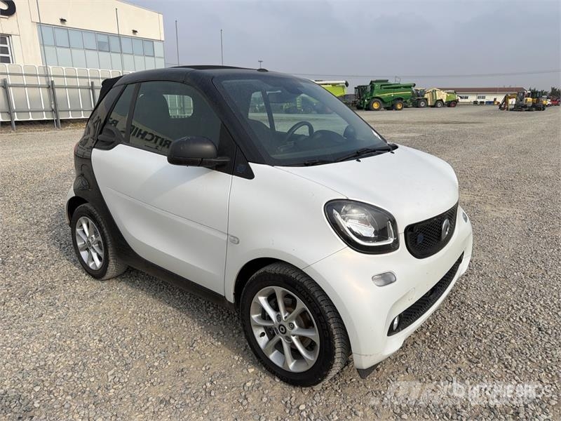 MCC Smart EQ EL Electric ForTow Cabrio EQ EL. 17,7 Auto's
