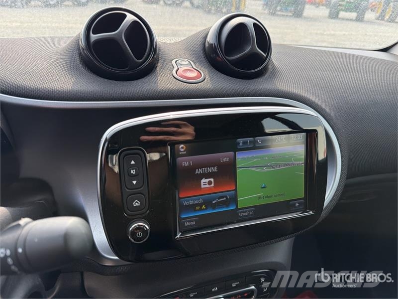 MCC Smart EQ EL Electric ForTow Cabrio EQ EL. 17,7 Auto's
