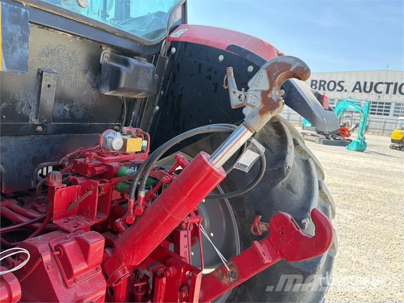 McCormick MTX140 4WD Tractor Tractores