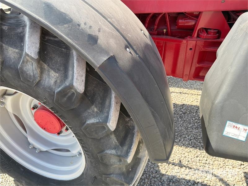 McCormick MTX140 4WD Tractor Tractores