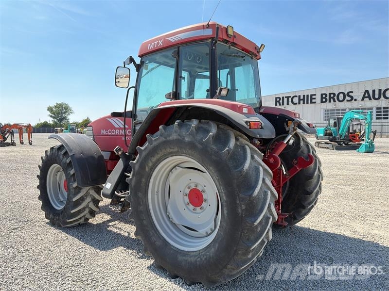 McCormick MTX140 4WD Tractor Tractores