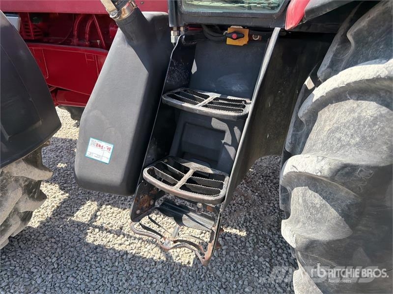 McCormick MTX140 4WD Tractor Tractores