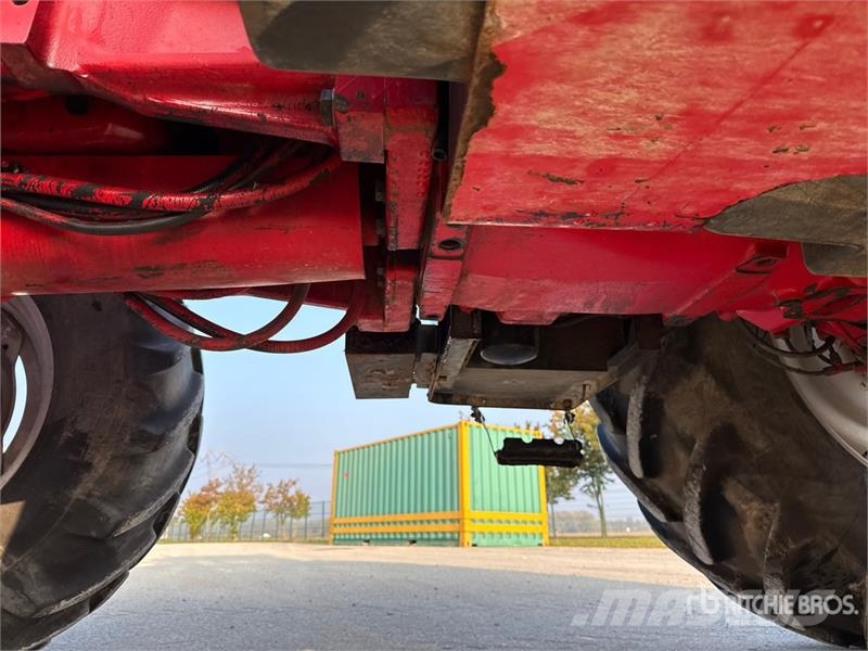 McCormick MTX200 4WD Tractor Traktorit