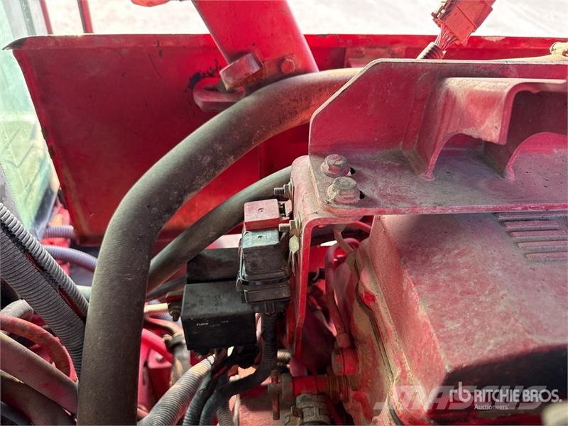McCormick MTX200 4WD Tractor Traktorit