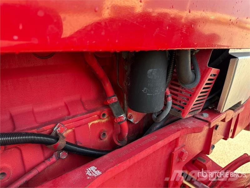 McCormick MTX200 4WD Tractor Traktorit