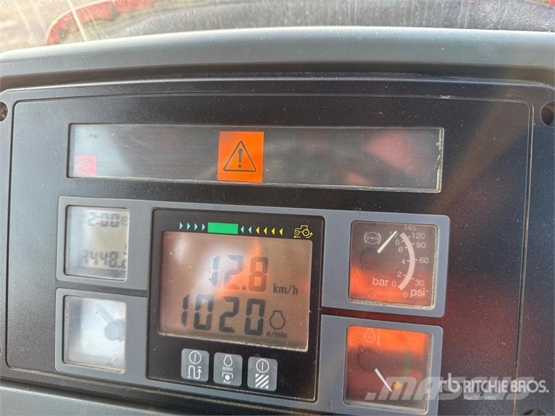 McCormick MTX200 4WD Tractor Traktorit