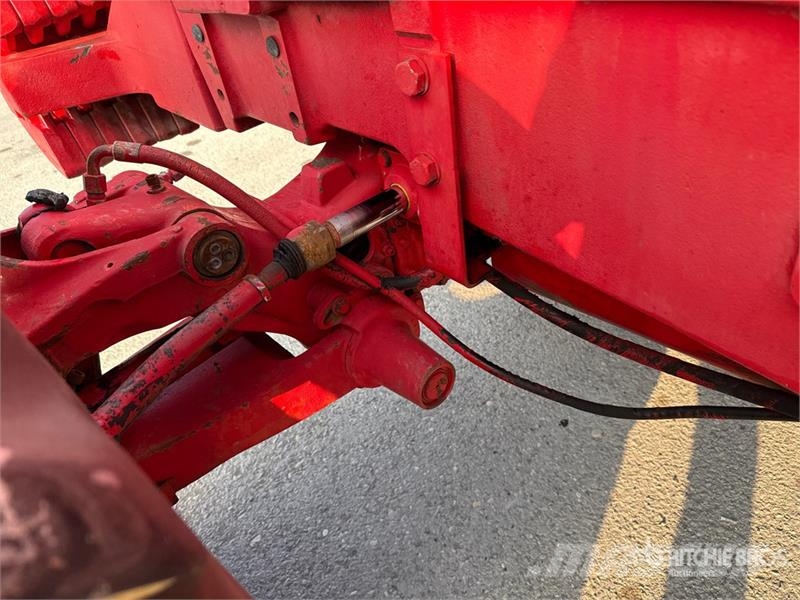 McCormick MTX200 4WD Tractor Traktorit