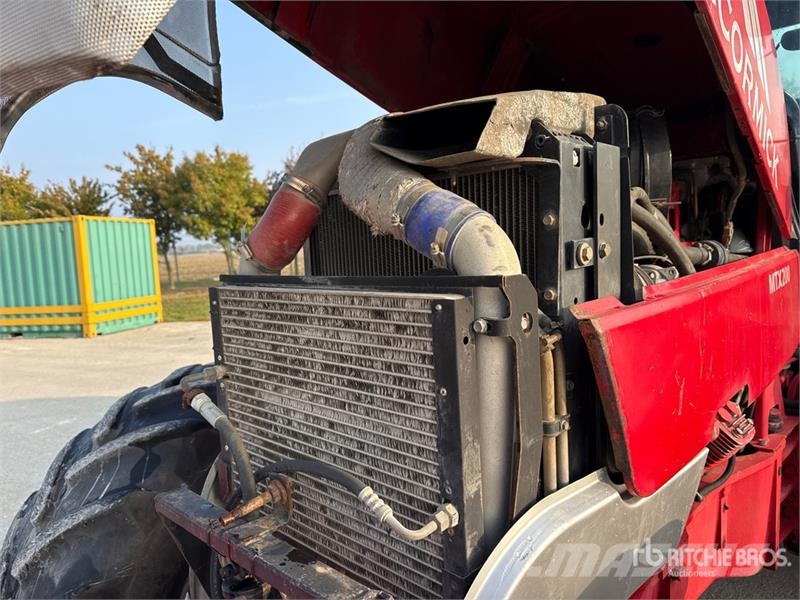 McCormick MTX200 4WD Tractor Traktorit