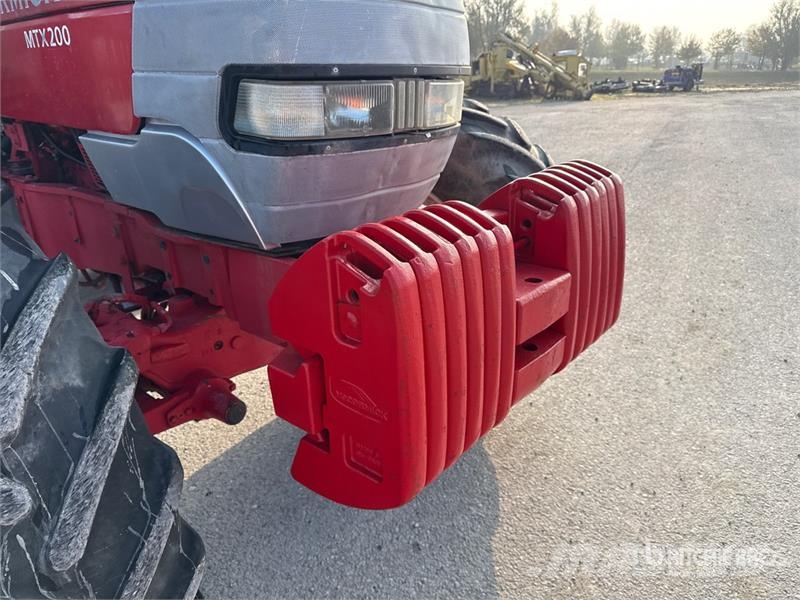McCormick MTX200 4WD Tractor Traktorit