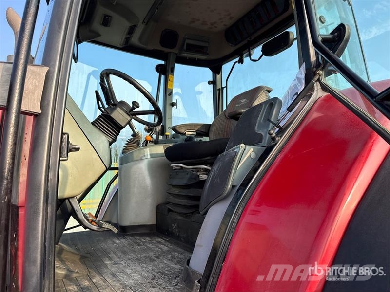 McCormick MTX200 4WD Tractor Traktorit