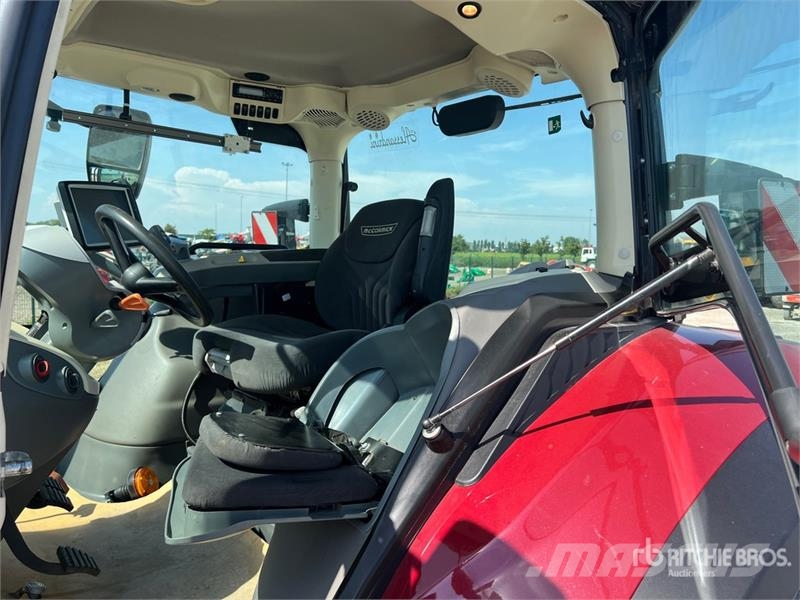 McCormick X8.631 4WD Tractor Traktorit