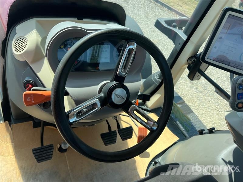 McCormick X8.631 4WD Tractor Трактора