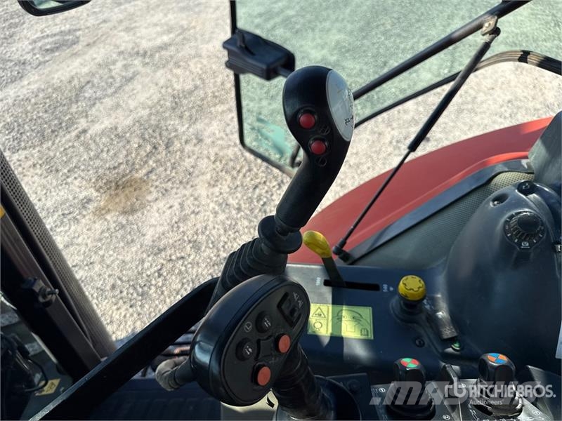 McCormick XTX145 XtraSpeed 4WD Tractor Трактори